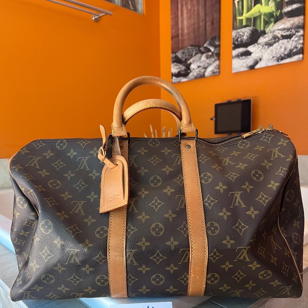 LOUIS VUITTON Keepall 45